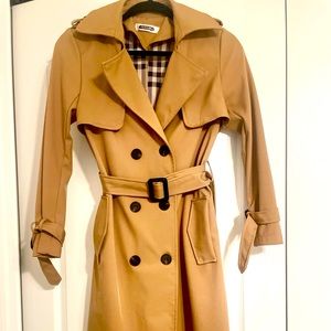 Trench coat 🧥